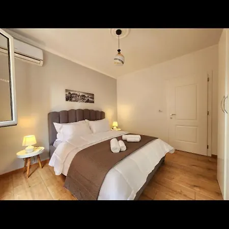 Apartment Central 21 Flat W24h Check In